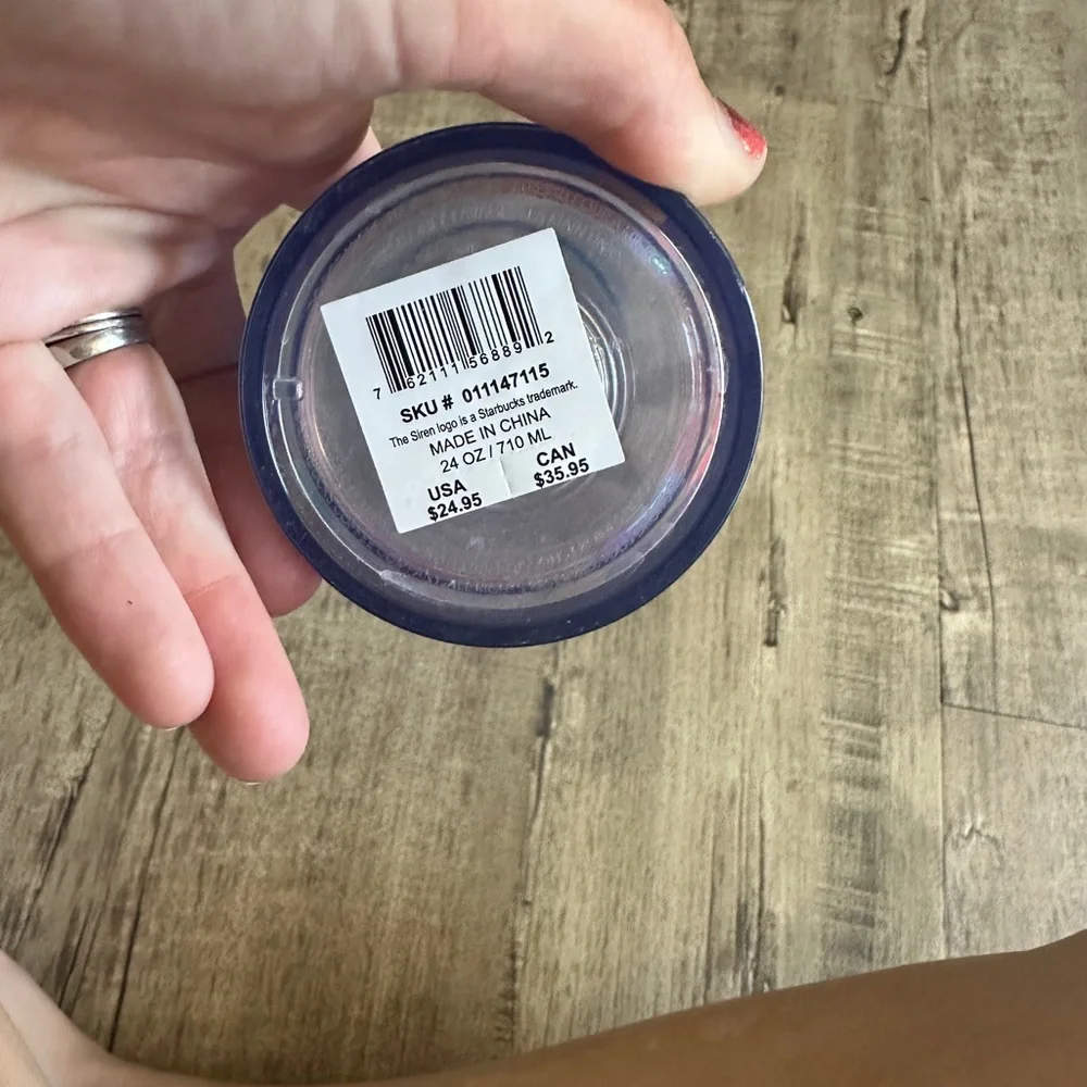 Starbucks 32oz tumblers lot of two, yellow floral and holiday floral. Perfect - Picture 10 of 10